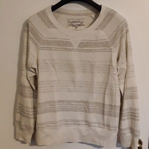 Light weight terrycloth pullover